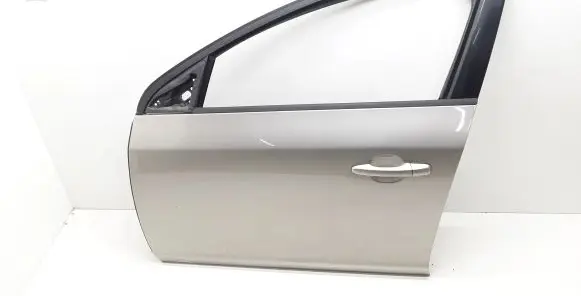 Volvo V60 Front door