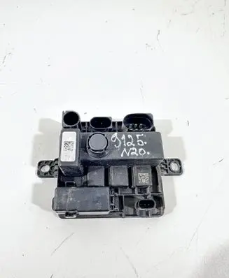 BMW 3 F30 F35 F31 Current control relay 7633242