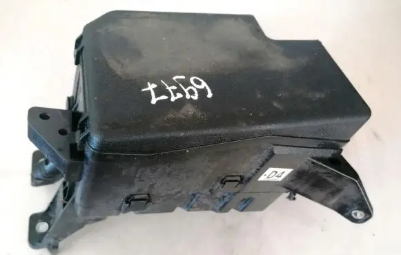 Toyota RAV 4 (XA30) Fuse box set