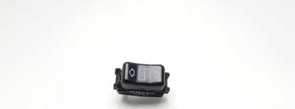Mercedes-Benz C W202 Electric window control switch 2028205210 03809760 2028205210KZ