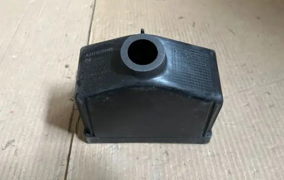 Mercedes-Benz SL R231 Coolant expansion tank/reservoir A2318820045