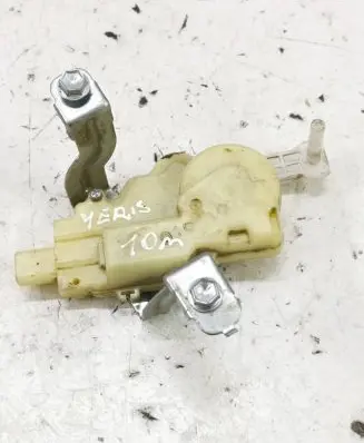 Toyota Yaris Tailgate boot lock/latch motor 