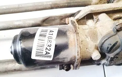 Honda FR-V Wiper motor