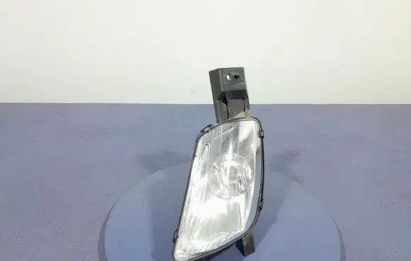 Peugeot 308 Front fog light 9674041680