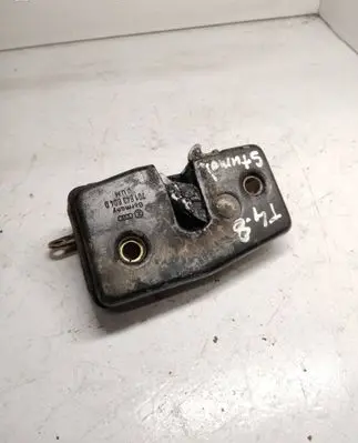 Volkswagen Transporter - Caravelle T4 Sliding door lock 701843604D
