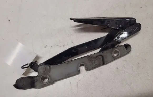 Audi A4 S4 B6 8E 8H Tailgate/trunk/boot hinge 8E5827302C