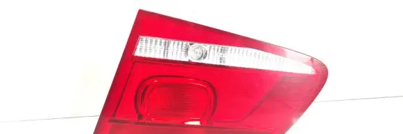 Volkswagen PASSAT B7 Tailgate rear/tail lights 3AE945094J
