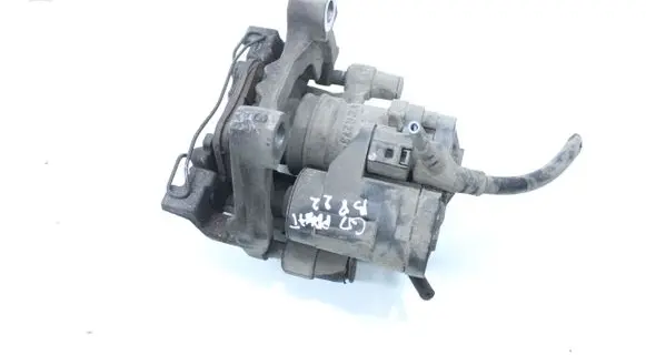 Volkswagen PASSAT B8 Rear brake caliper VCR278