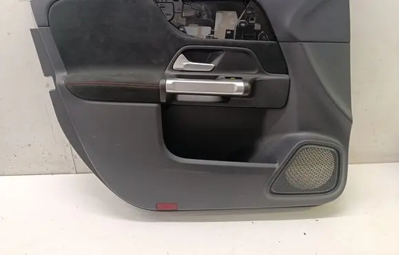 Mercedes-Benz GLB x247 Front door card panel trim A2477204702