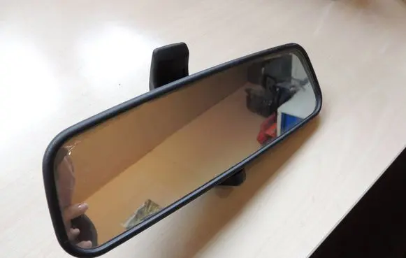 Nissan Primera Rear view mirror (interior) 10010062
