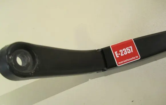 Volkswagen Golf Plus Front wiper blade arm 5M0955409A