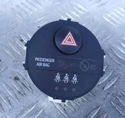 Toyota Yaris Hazard light switch 839500D050A