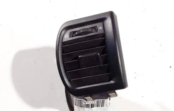 Skoda Fabia Mk2 (5J) Dash center air vent grill 5j0819701