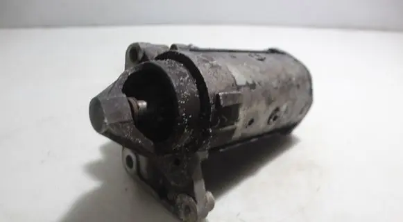 Citroen Xsara Picasso Starter motor D7G26