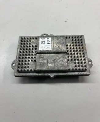 Peugeot 5008 II Headlight ballast module Xenon 90093044 0695 50109
