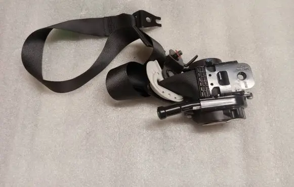Hyundai Ioniq 5 Rear seatbelt 2201031V10 10AN500144