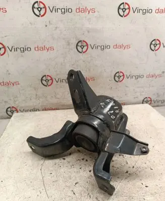 Toyota Prius (XW30) Engine mount bracket