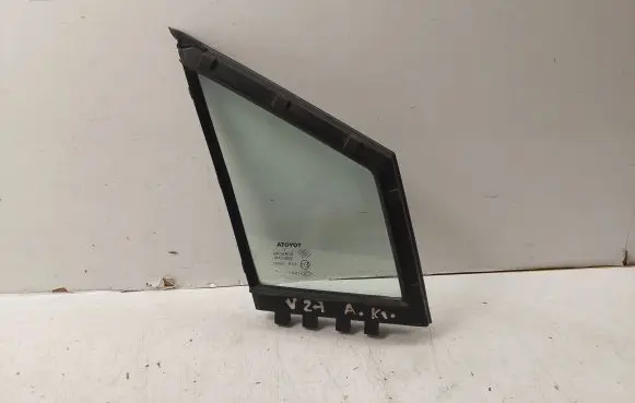 Toyota Corolla Verso AR10 Front door vent window glass four-door 681260F010 682160F010