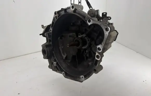 Peugeot Expert Manual 6 speed gearbox 9805625610