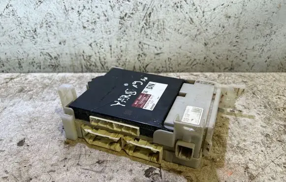 Toyota Yaris Other control units/modules 892210D870 MB2381008010