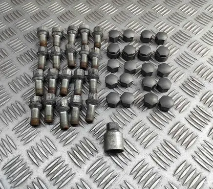 Skoda Superb B8 (3V) Nuts/bolts 4F0601173A WHT001812