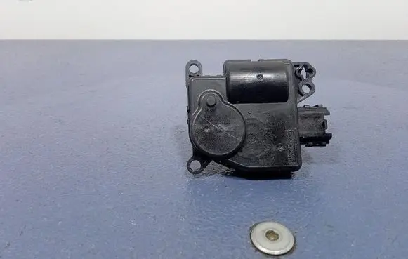 Jeep Grand Cherokee Air flap motor/actuator 545250008