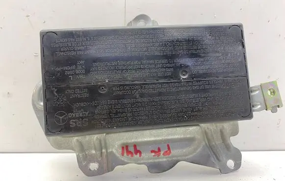 Mercedes-Benz S W220 Front door airbag A2208600305