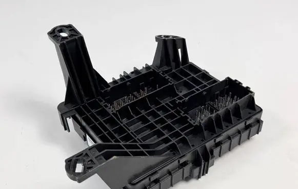 Cadillac Escalade IV Fuse box set 84114438 22773476 23200666