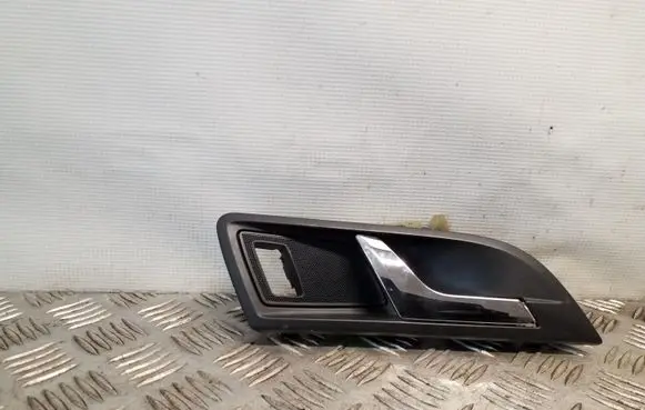 Skoda Superb B6 (3T) Front door interior handle 3T0837248