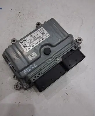 Mercedes-Benz A W169 Engine control unit/module ECU A6409002100