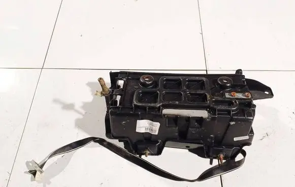 Chrysler 300 - 300C Battery box tray 05112061AJ