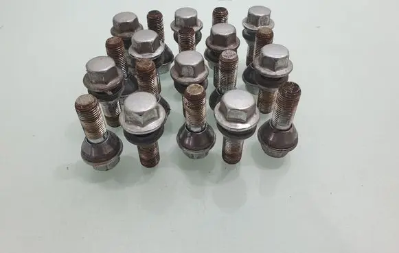 Volvo S80 Nuts/bolts 