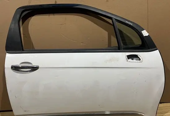 Door (2 Door Coupe)