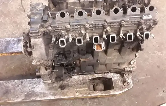 BMW 7 E65 E66 Engine 306D2