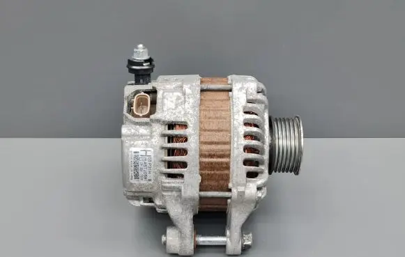Mazda 3 III Generator/alternator P31HB A5TJ0591