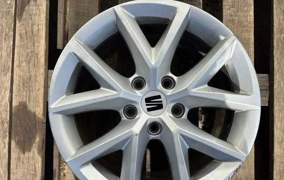 Seat Leon IV R16 alloy rim 5FA601025