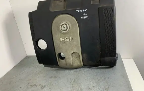 Volkswagen Touran I Engine cover (trim) 03C129607K