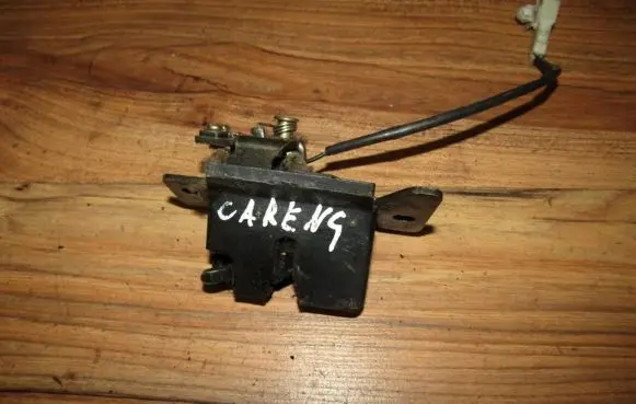 KIA Carens I Tailgate/trunk/boot lock/catch/latch