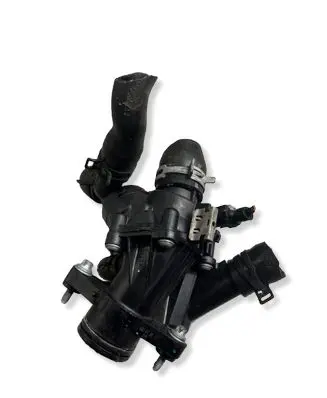 Mercedes-Benz CLA C117 X117 W117 Thermostat/thermostat housing A2702000615