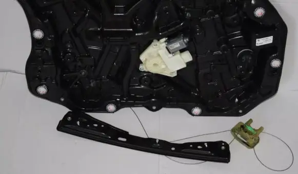 BMW 7 G11 G12 Front door electric window regulator 7485137