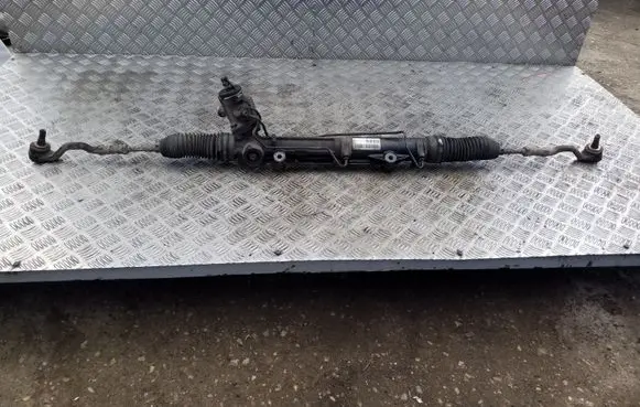 BMW X3 E83 Steering rack 3414616 341461606F
