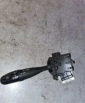 Toyota RAV 4 (XA20) Indicator stalk 173648