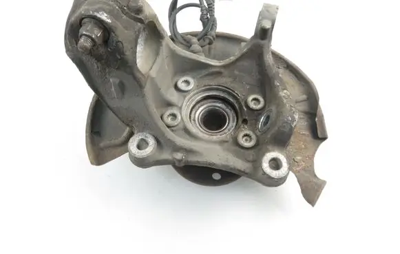 Volkswagen PASSAT B6 Front wheel hub spindle knuckle