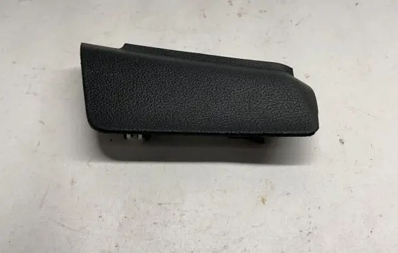 Ford Mustang VI Dashboard glove box trim GR3B63044F47 S840F