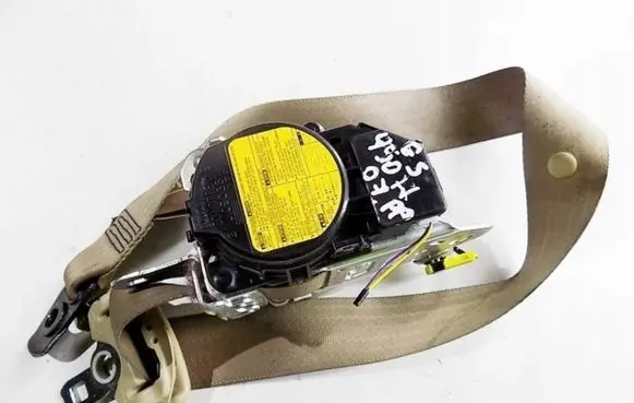 Lexus GS 300 350 430 450H Front seatbelt