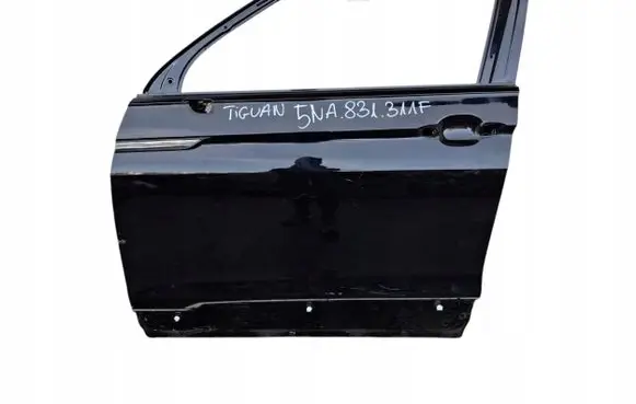 Volkswagen Tiguan Front door 5NA