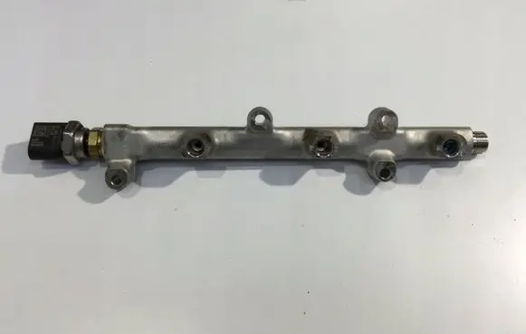 Audi A1 Fuel main line pipe 04C133320G