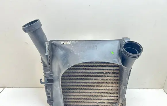 Porsche Cayenne (92A) Intercooler radiator 7P5117339C 7L6145803D