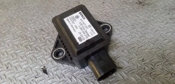 Audi A6 S6 C6 4F ESP acceleration yaw rate sensor 4F0907637 0265005278