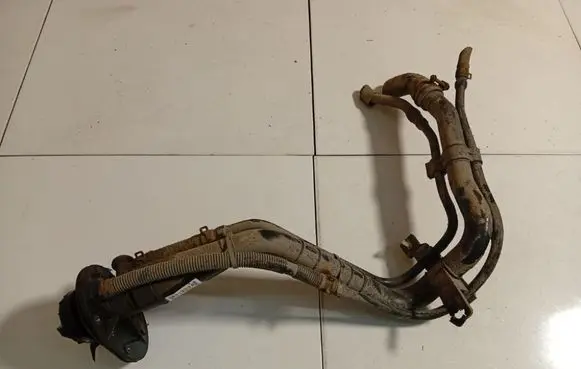 KIA Ceed Fuel tank filler neck pipe 